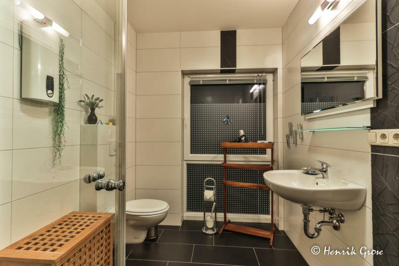Ferienhaus An Der Brunnenaue 4 Sterne, E-Ladestation Am Haus, Wlan, Netflix, Garten Загард Екстериор снимка